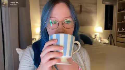 BlueMoon  no babybbbabe  Scroll down for schedule - online show from 09/20/25, 01:01