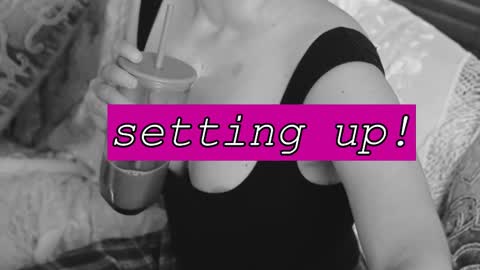 Joan online show from 09/19/25, 07:25