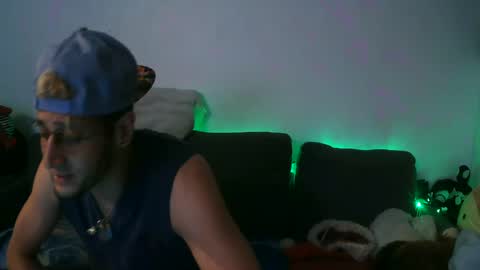 Mr.J online show from 12/04/24, 08:34