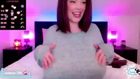 Snapshot of thecrystalcream chatting on 02/03/26, 06:13 thecrystalcream online show from 02/03/26, 06:13