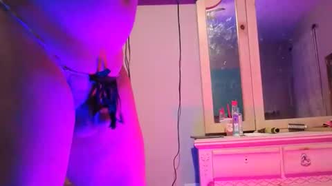 Snapshot of thedeviantdaddy chatting on 11/01/25, 11:07 DeviantDaddy online show from 11/01/25, 11:07