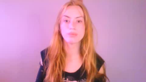 Snapshot of thedollxxxperience chatting on 02/06/26, 01:03 Yolanda online show from 02/06/26, 01:03