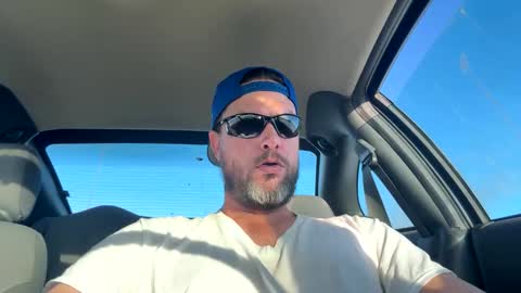 Carter Bates online show from 01/17/26, 06:22