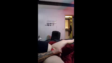 theejerbear1983 online show from 04/12/26, 04:28