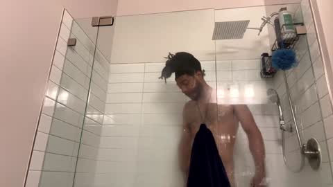 Snapshot of theekingcapo chatting on 01/20/25, 09:24 king capo thee online show from 01/20/25, 09:24