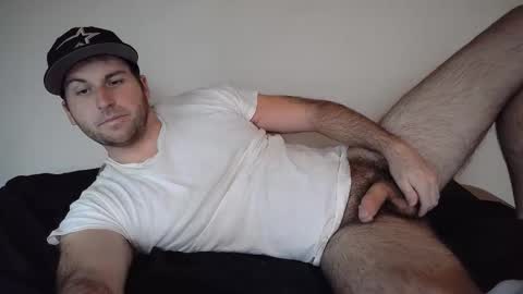 Theetwohander online show from 04/18/26, 03:38