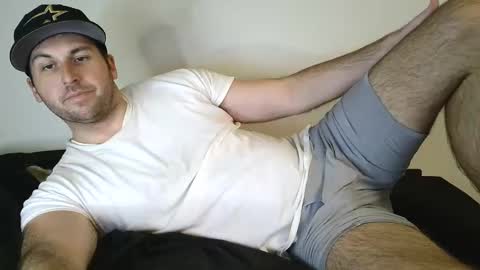 Snapshot of theetwohander chatting on 05/07/26, 12:27 Theetwohander online show from 05/07/26, 12:27