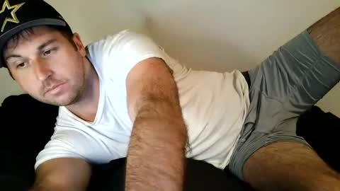 Snapshot of theetwohander chatting on 06/16/26, 03:53 Theetwohander online show from 06/16/26, 03:53