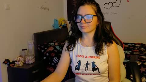 TheFarmergirl online show from 11/16/25, 05:07