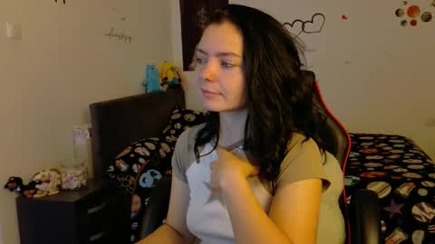 TheFarmergirl online show from 11/23/25, 06:35