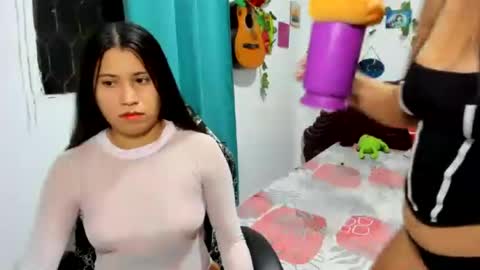 Snapshot of thefenix_jyk chatting on 07/21/26, 02:36 Ariamapola88 online show from 07/21/26, 02:36