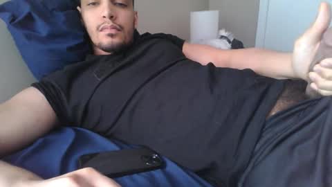 Snapshot of thegodbill4000 chatting on 11/17/25, 02:12 Thegodbill4000 online show from 11/17/25, 02:12