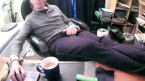 paul online show from 11/11/25, 03:56