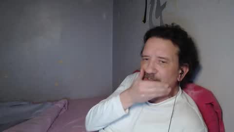 Green online show from 01/14/26, 11:31