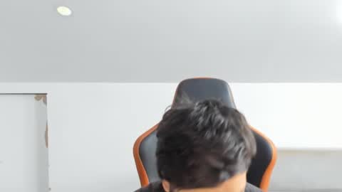 theguardian7 online show from 11/04/25, 06:12