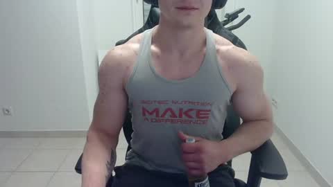 Alex online show from 06/12/26, 01:32