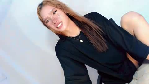 laisa online show from 02/07/25, 10:52