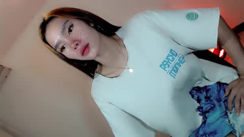 laisa online show from 02/22/25, 09:23