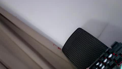 laisa online show from 10/14/25, 05:41