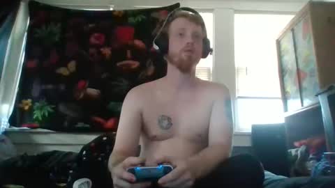 fuzzyfox online show from 09/24/25, 10:02