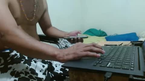 thehousedog online show from 09/23/25, 04:26