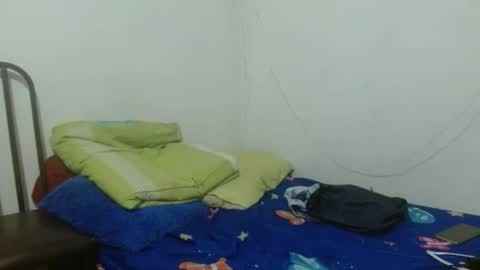 thehousedog online show from 11/30/25, 09:08