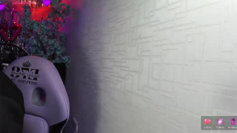 Theia  online show from 12/19/25, 12:45