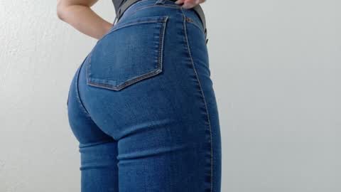 Lily Marie online show from 04/08/26, 06:19