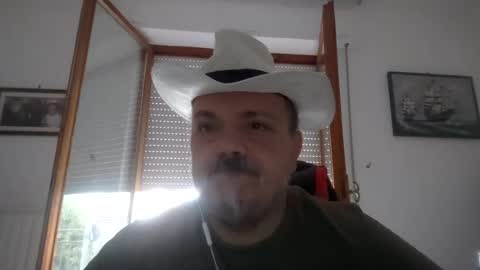 Snapshot of theitalianpapi chatting on 07/14/26, 05:34 Pippo71 online show from 07/14/26, 05:34