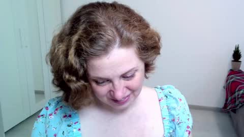 Ella online show from 01/06/25, 08:35