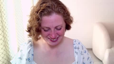 Ella online show from 09/15/25, 06:13