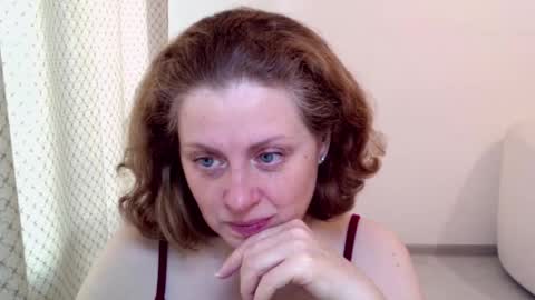 Ella online show from 02/06/26, 07:23