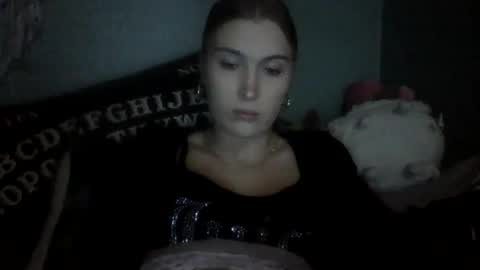 Little Bambii online show from 12/22/24, 11:09