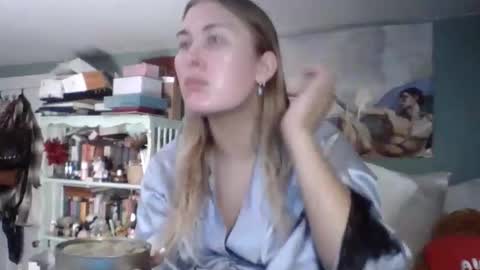 Little Bambii online show from 02/13/26, 01:34