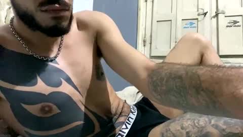 Snapshot of themarttinguyyy chatting on 12/26/24, 04:43 themarttinguyyy online show from 12/26/24, 04:43