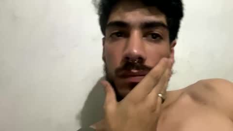 Snapshot of themarttinguyyy chatting on 12/05/25, 03:04 themarttinguyyy online show from 12/05/25, 03:04