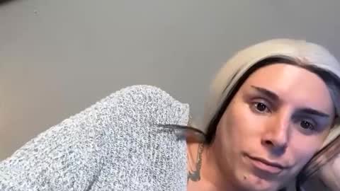 Lucy Lucy online show from 03/05/26, 07:54