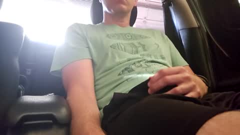 Snapshot of themattryan chatting on 09/16/25, 01:12 Matt Ryan online show from 09/16/25, 01:12