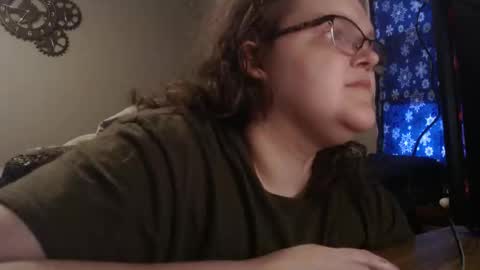 Snapshot of themistyprice chatting on 10/28/25, 02:42 MistyPrice online show from 10/28/25, 02:42