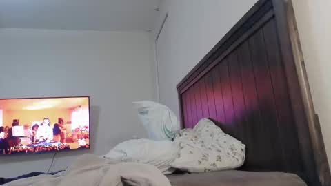 TheNaturalGoddess online show from 12/18/25, 05:24