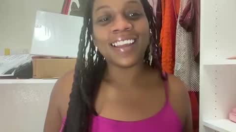 Snapshot of thenaturalgoddess chatting on 05/31/26, 05:20 TheNaturalGoddess online show from 05/31/26, 05:20