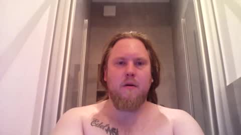 thenewdude1992 online show from 04/05/26, 08:28