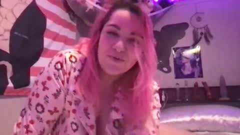 aviva online show from 04/10/26, 01:11