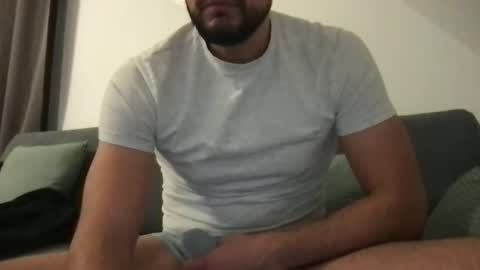 thenudeworldrover online show from 02/26/25, 08:33