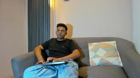 Snapshot of theo_morris chatting on 03/02/26, 04:14 theo_morris online show from 03/02/26, 04:14