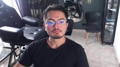 Snapshot of theo_ramirez chatting on 07/16/26, 06:03 theo_ramirez online show from 07/16/26, 06:03