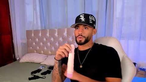 Theo Sky online show from 09/12/25, 07:58