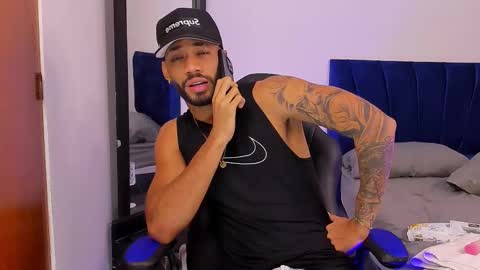 Theo Sky online show from 10/03/25, 09:12