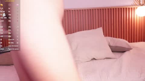 Snapshot of theohawke_ chatting on 01/25/25, 08:00 THEO- MATEO online show from 01/25/25, 08:00