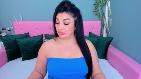 theonerosegoddes online show from 11/04/25, 05:01